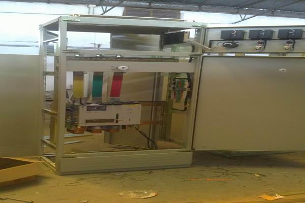 新洲配电箱-配电箱的安全使用常识